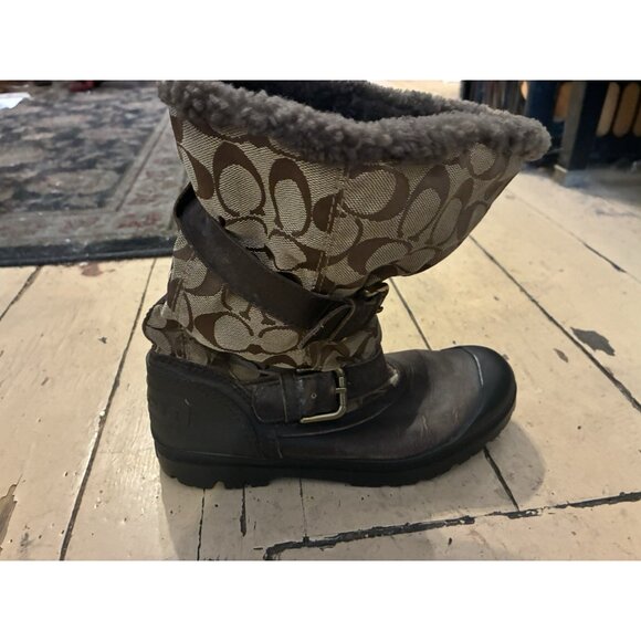 Coach womens leather boots size 6 B leather with buckle - Picture 1 of 8